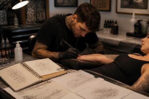 découvrez combien coûte réellement un tatouage prénom personnalisé et préparez votre budget pour un dessin unique qui vous ressemble.